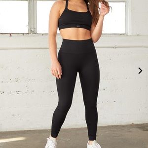 SET ACTIVE leggings